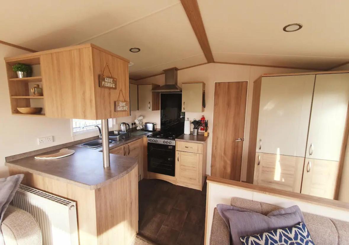 15 Kestrel Close Hot Tub Retreat Tattershall Exterior photo
